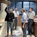 新業卓勝隆董事長帶領職人團隊廚具選品，開啟一場建築職人與廚具職人的對話。