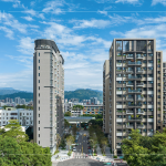 以城市再生計畫，賦予了這塊土地新生命，規劃20米寬的『樂業一路延伸育英路』，打破數十年來的封閉，將綠意和人文串起生活與自然的日常風景。
